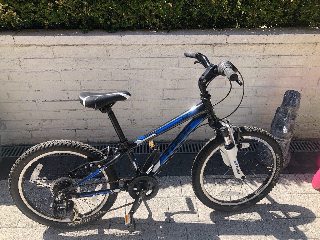 Trek Kids 20 inch wheel mountain bike 